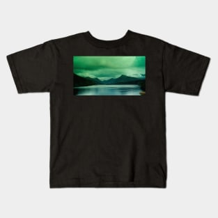 LLYN PADDLE Kids T-Shirt